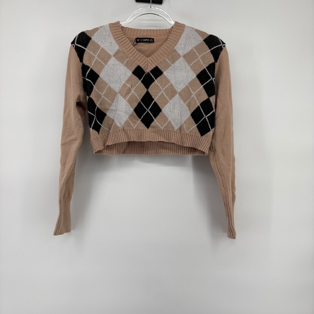 Zaful Beige and Black Argyle V-Neck Cropped Sweater